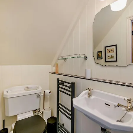 Inglenook - Fylingthorpe 펜션 로빈후즈베이