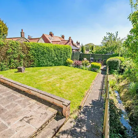 Inglenook - Fylingthorpe 펜션 *