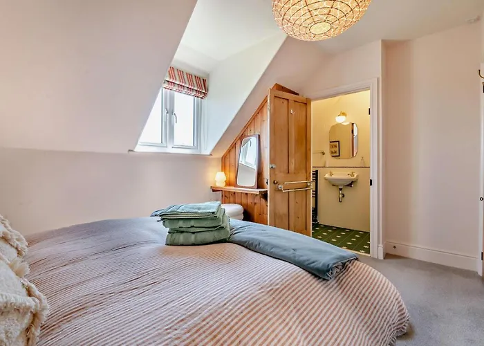 3 Bed In Fylingthorpe Oc-i29131