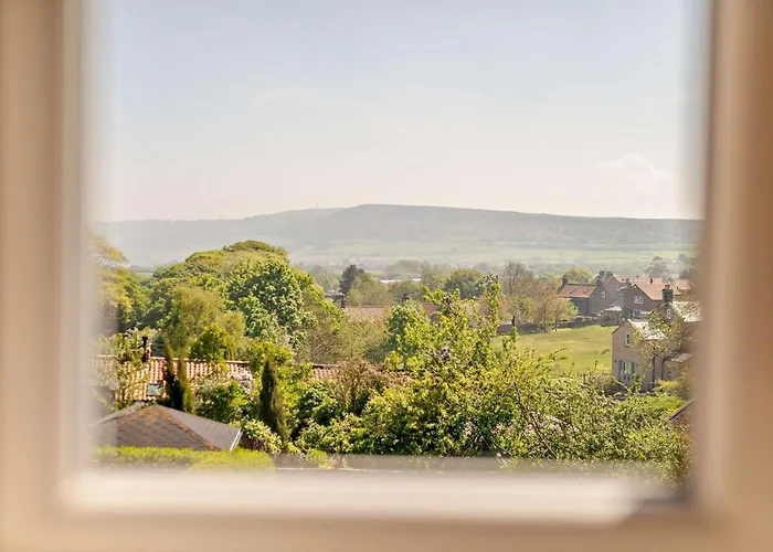 3 Bed In Fylingthorpe Oc-i29131 *