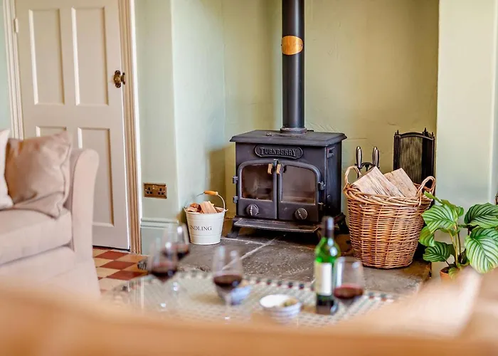 3 Bed In Fylingthorpe Oc-i29131